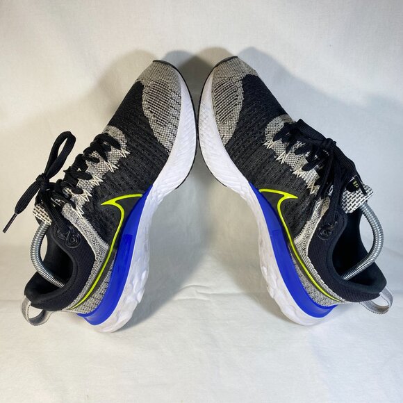Nike React Infinity Run Flyknit 2 Men's Running Shoes β Size 9.5 - Picture 3 of 8